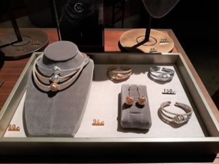 MZ Air jewels at Fondaco dei Tedeschi